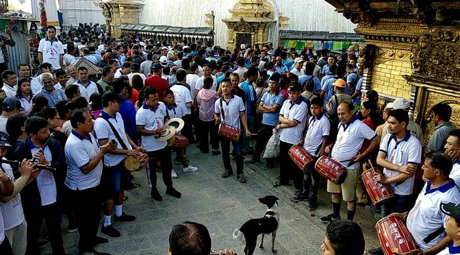 गुंलाबाजं