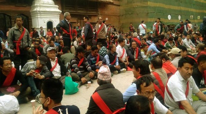 दे आचाःगू (आचार्य गुथि)