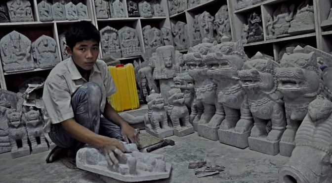 ल्वहंया मूर्तिकला