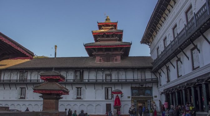 येँ लाय्‌कू